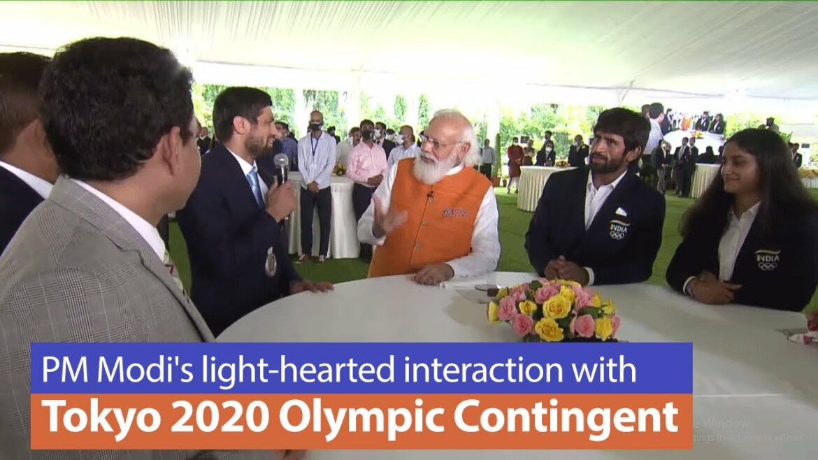 PM Modi’s light-hearted interaction with Tokyo 2020 Olympic contingent | PMO