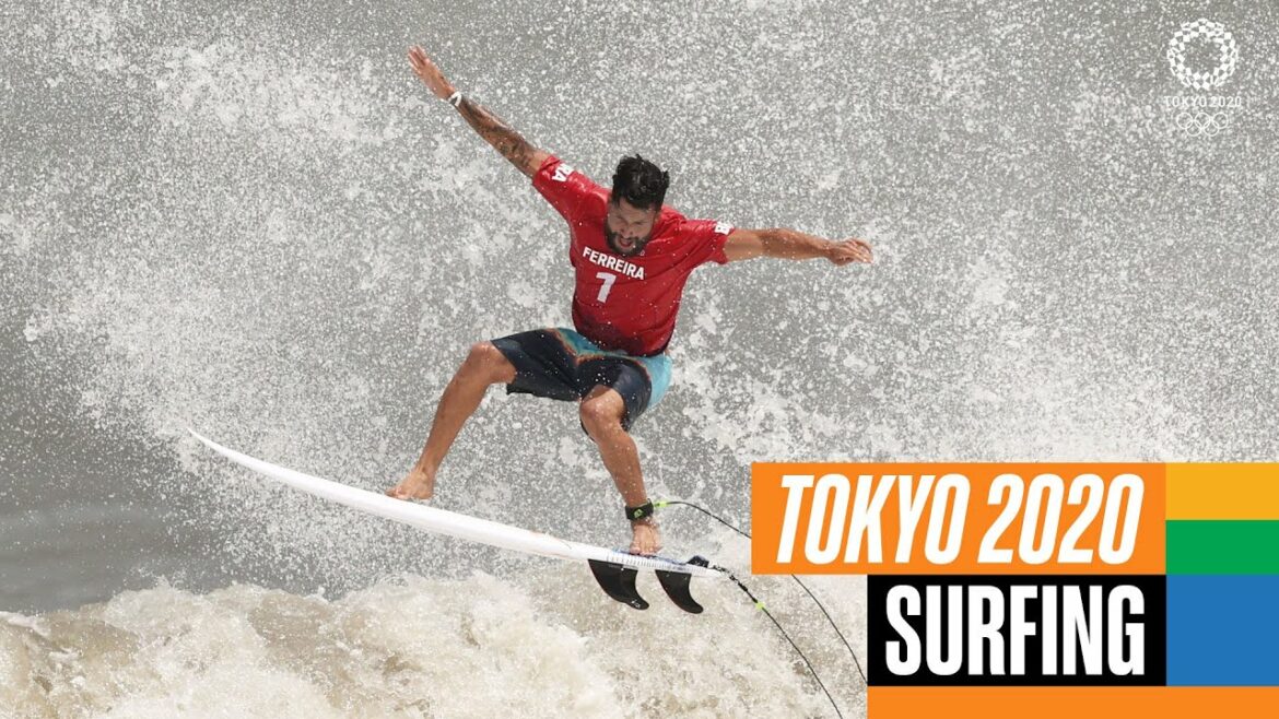 🌊 Surfing’s first ever Olympic medallists! | Tokyo Replays