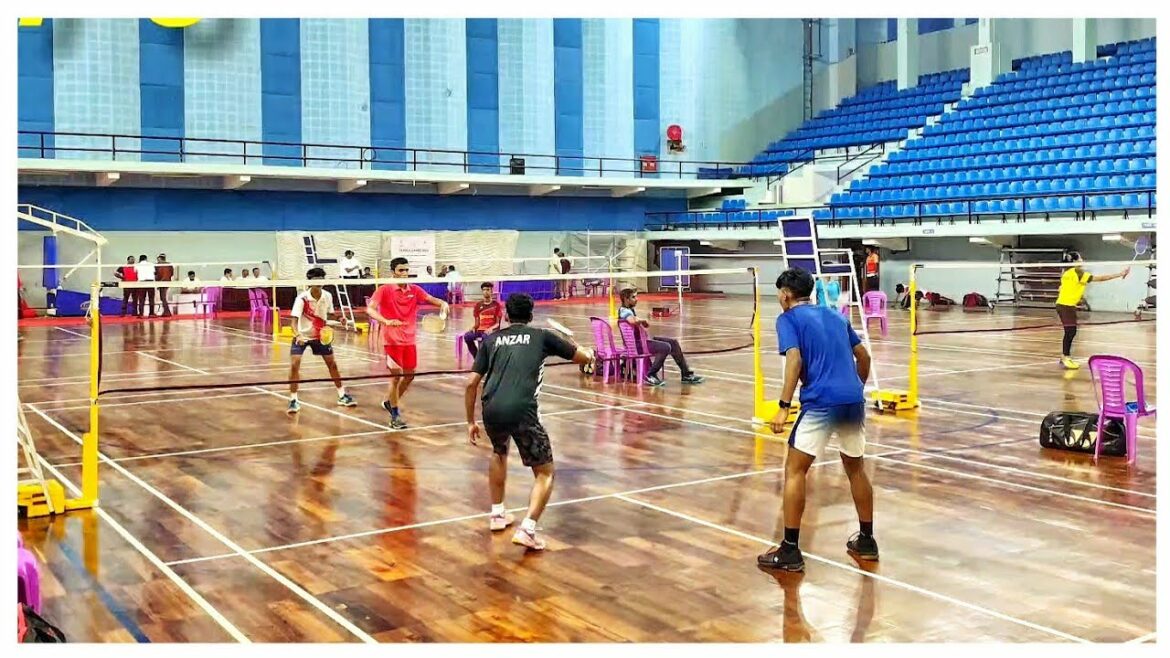 FAZIM/DILRAJ VS ADITH/SRIHARI:KERALA STATE OLYMPIC GAMES BADMINTON QUARTER REVERSE DOUBLES