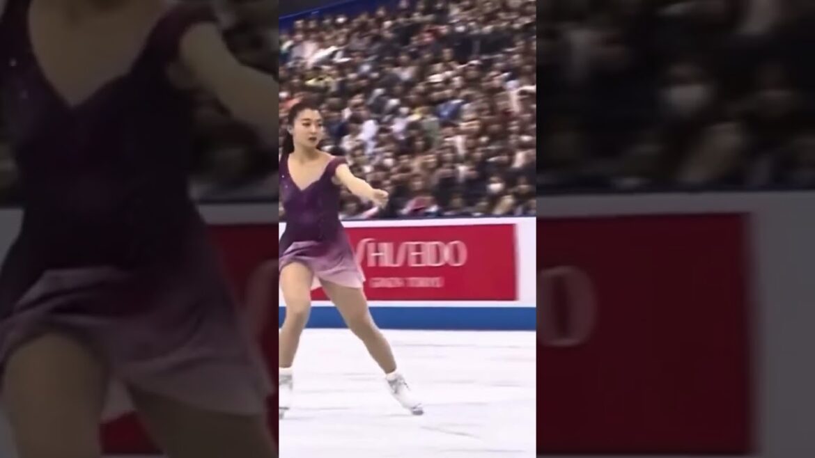 Kaori Sakamoto | Sakamoto Hanori | Triple Flip + Triple Toe-Loop (3F-3T)