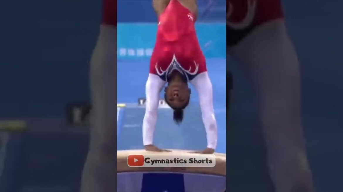 Simone Biles Vault 🥈 World Championships 2014 EF