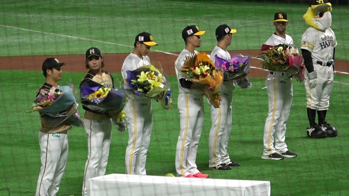 2021 Olympic team triumphant return ceremony Fukuoka SoftBank Hawks Hokkaido Nippon-Ham Fighters local video