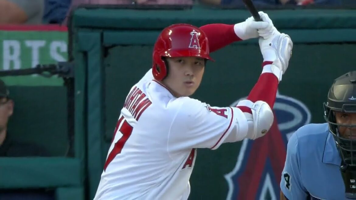 Shohei Ohtani smokes a 2-run triple on the SAME NIGHT he’s pitching! Shohei Ohtani smokes a 2-run triple on the SAME NIGHT he's pitching!