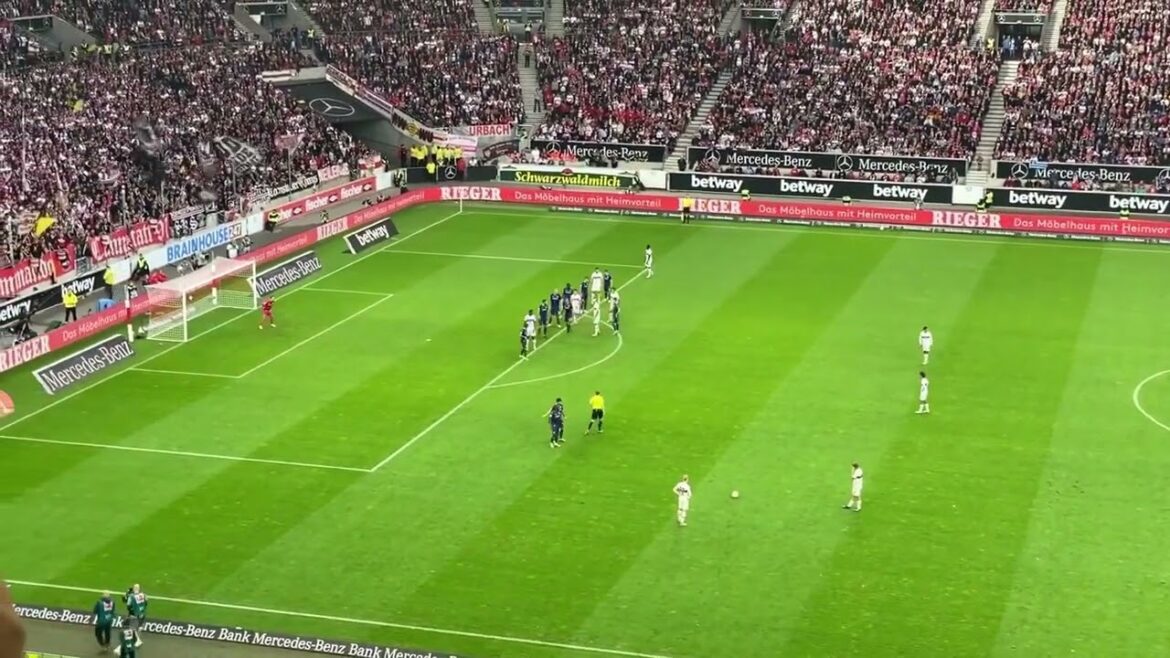 Goal Wataru Endo. Stuttgart vs Bochum. Huge problems for Bochum defense @Sisu Gabriel Goal Wataru Endo. Stuttgart vs Bochum. Huge problems for Bochum defense @Sisu Gabriel