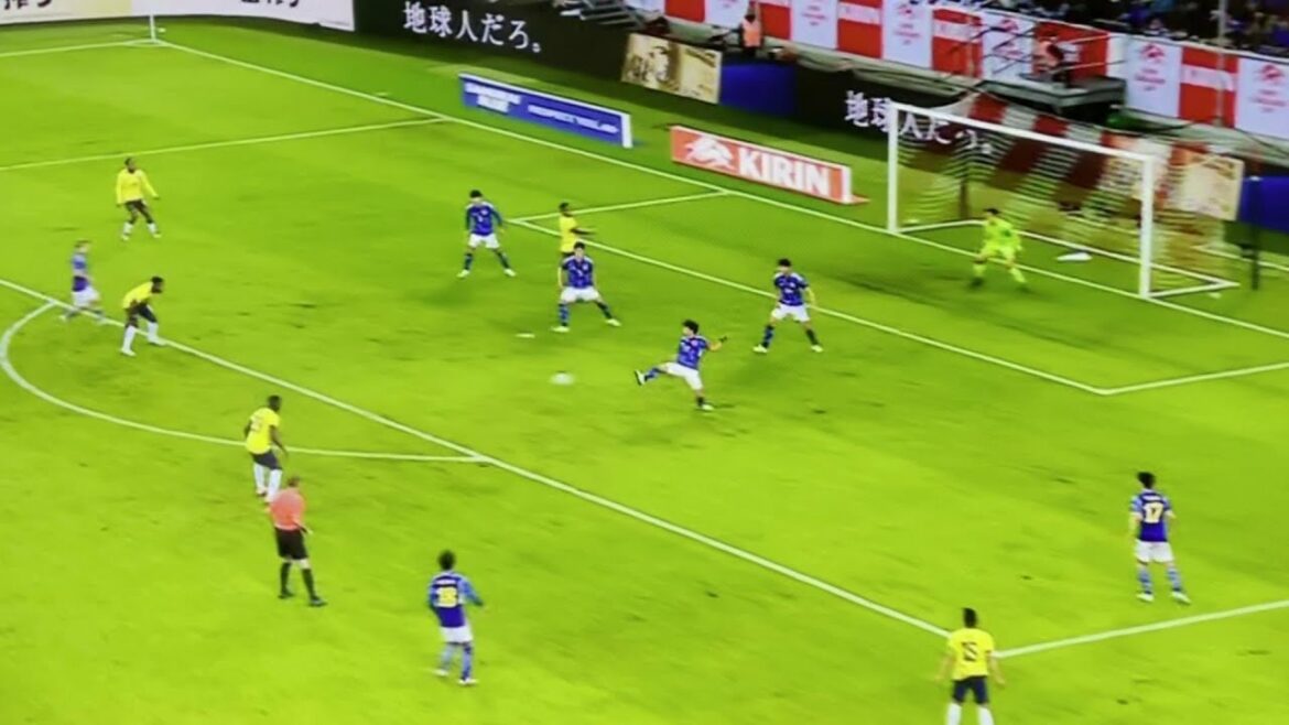 Gaku Shibasaki: Irresponsible defense that you can't imagine in front of the goal