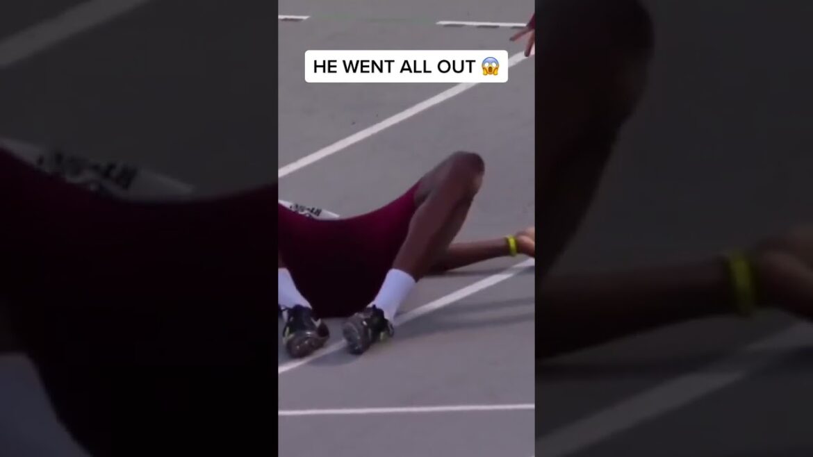 He went full Superman for the gold medal 🥇👏 He went full Superman for the gold medal 🥇👏