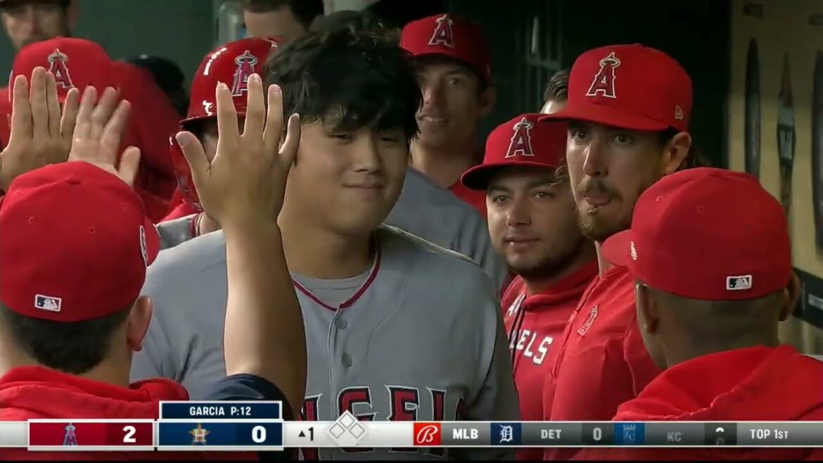 Shohei Ohtani goes deep in Houston!