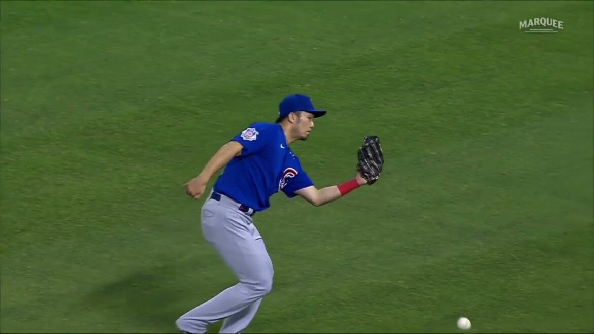 Seiya Suzuki Drops a mediocre ball… Allowing a goal Seiya Suzuki Drops a mediocre ball... Allowing a goal