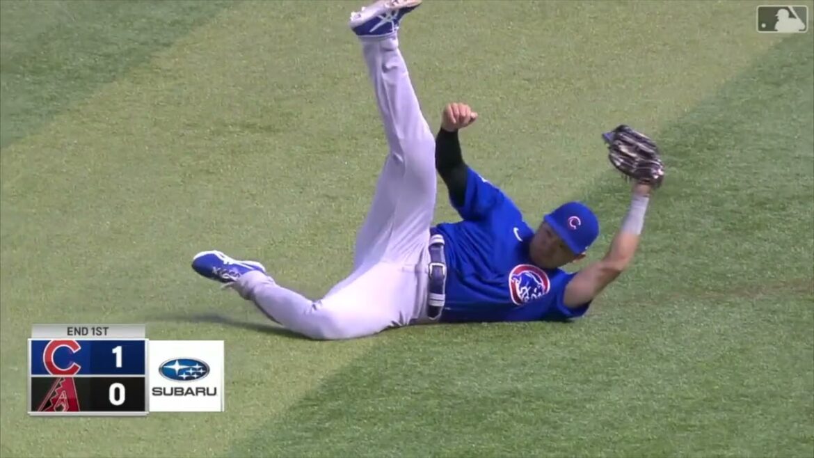 Seiya Suzuki Recover defensive mistakes with defense! Make a recovery with a nice play and save the team from a pinch! Seiya Suzuki Recover defensive mistakes with defense! Make a recovery with a nice play and save the team from a pinch!