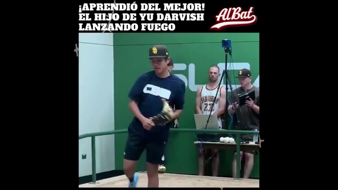 Yu Darvish's son had someone to learn from.