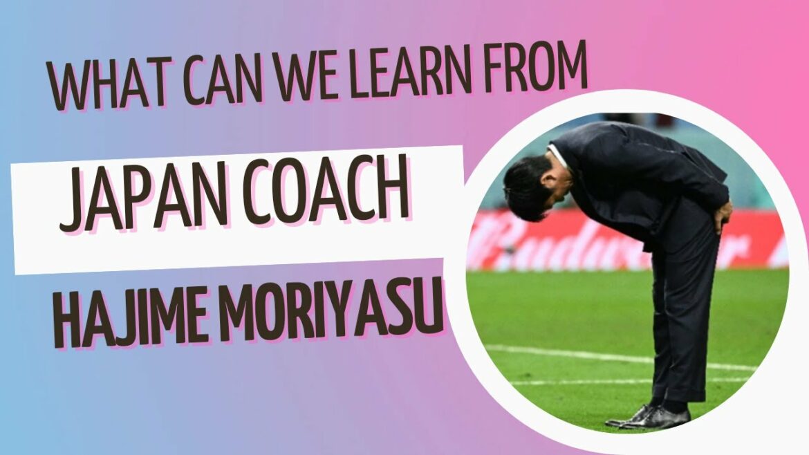 Hajime Moriyasu🇯🇵 Japan bowing to fans in gratitude What can he teach LEADERS