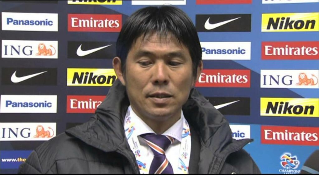 Interview: Hajime Moriyasu - Sanfrecce Hiroshima Coach (Japanese)