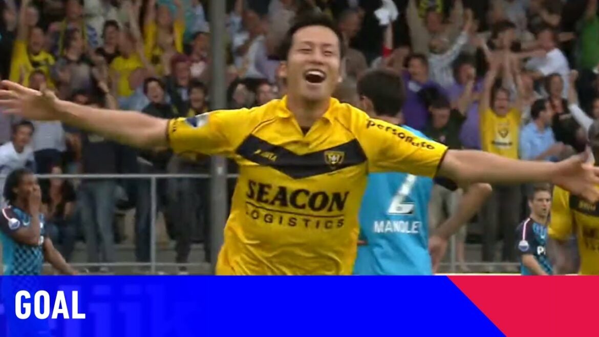 BICYLCE KICK BY MAYA YOSHIDA 🚀 | VVV-Venlo – PSV (11-09-2011) | Goal BICYLCE KICK BY MAYA YOSHIDA 🚀 | VVV-Venlo - PSV (11-09-2011) | Goal