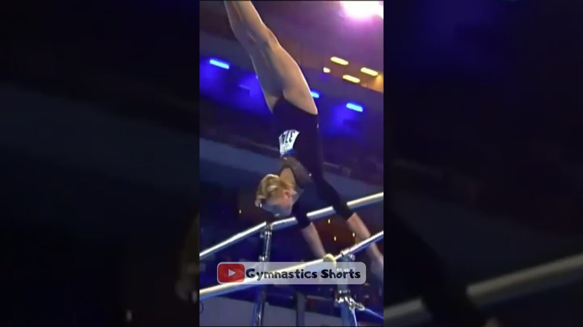 Svetlana KHORKINA 🥇 Uneven Bars Final 2000 Sydney Olympics