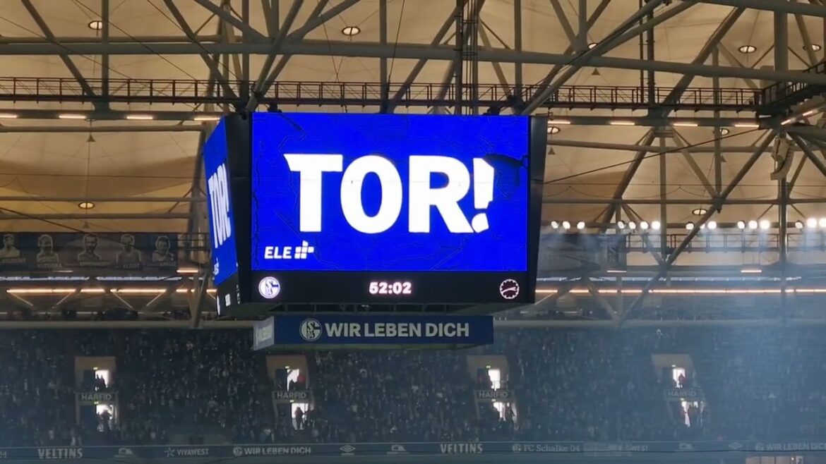 2:0 Ko Itakura 💙 |  Atmosphere in the Veltins Arena 🔥|  Schalke 04 1FC Heidenheim 3: 0 9.4.2022