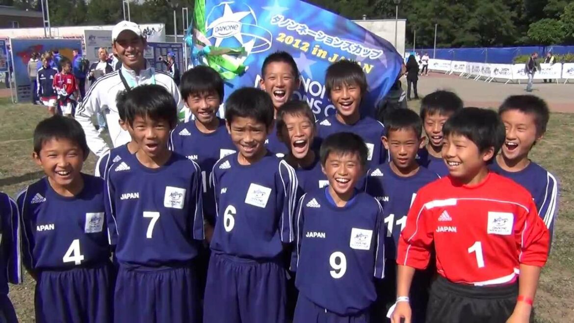 DNC 2012 - Japan team supports Eiji Kawashima!
