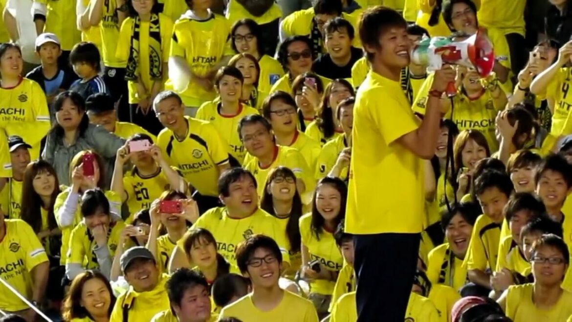 This is Hiroki Sakai's Chant. Yatte yare! (Olympique de Marseille)