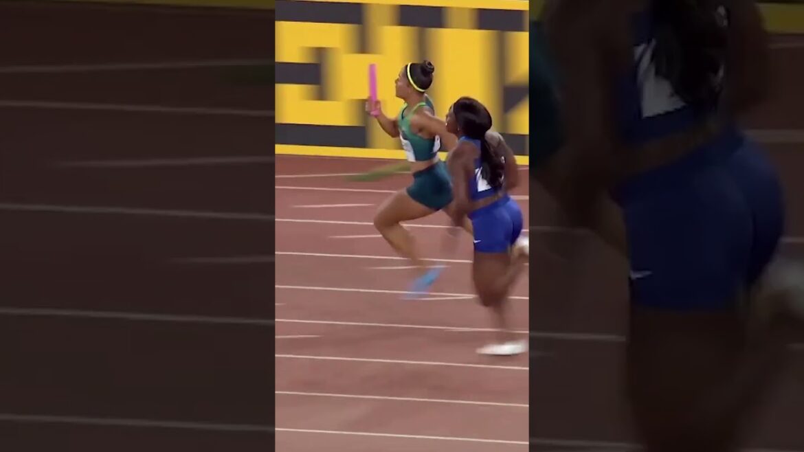 He's really into the rocket 🚀 Mikiah Brisco ✨ Ashley Henderson 🇺🇸 #shorts