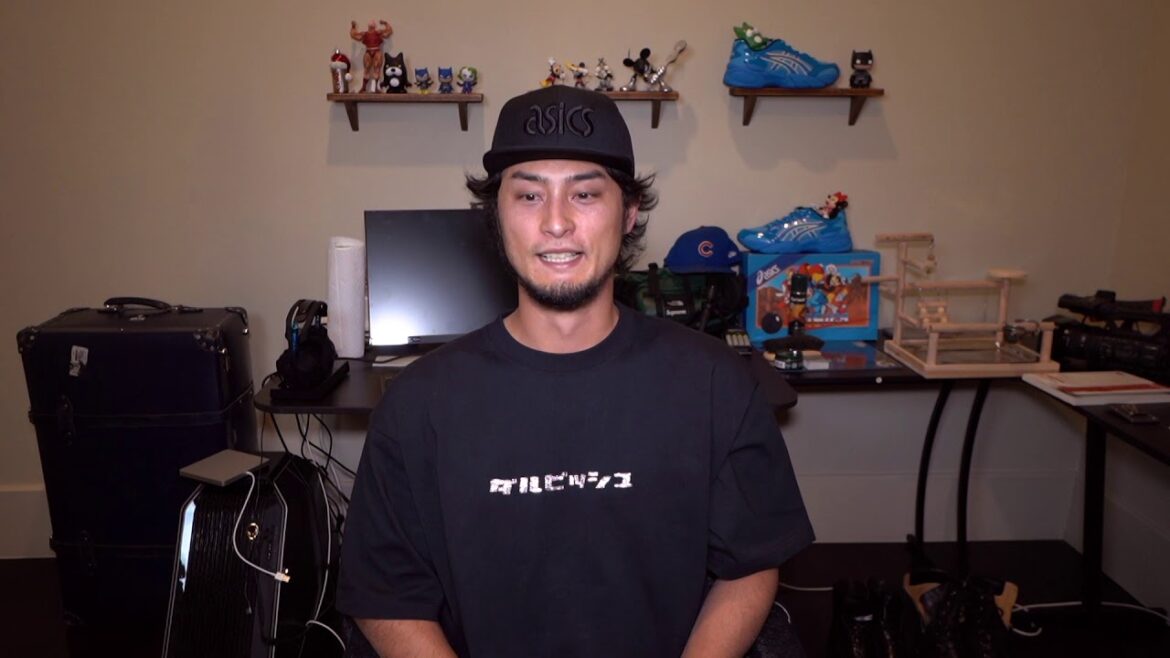 I want to save pitcher Yusei Kikuchi.With Darvish