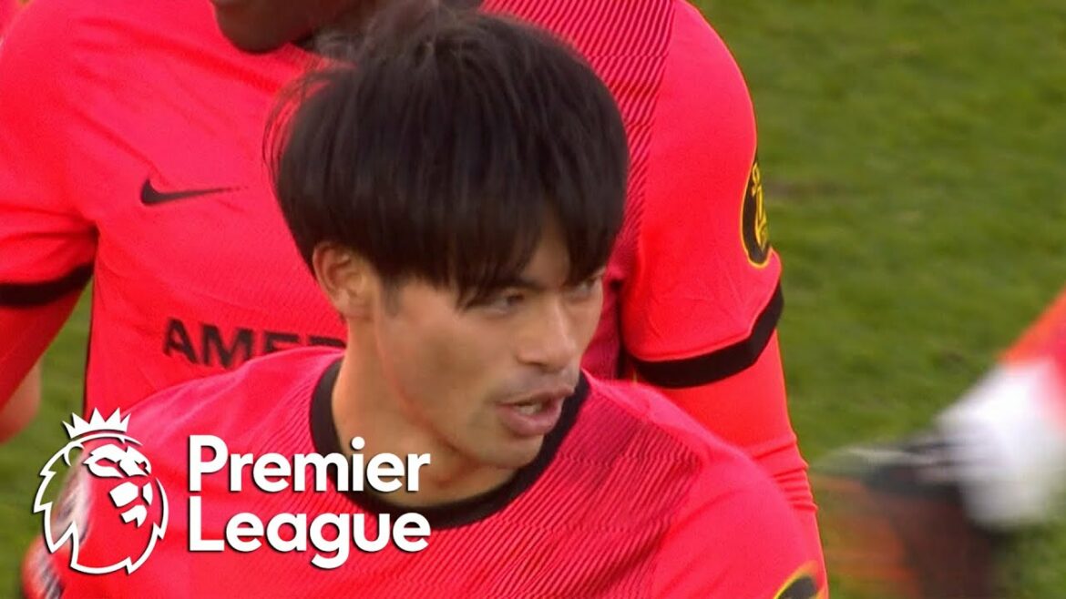 Kaoru Mitoma stunner gives Brighton lead v. Leicester City | Premier League | NBC Sports