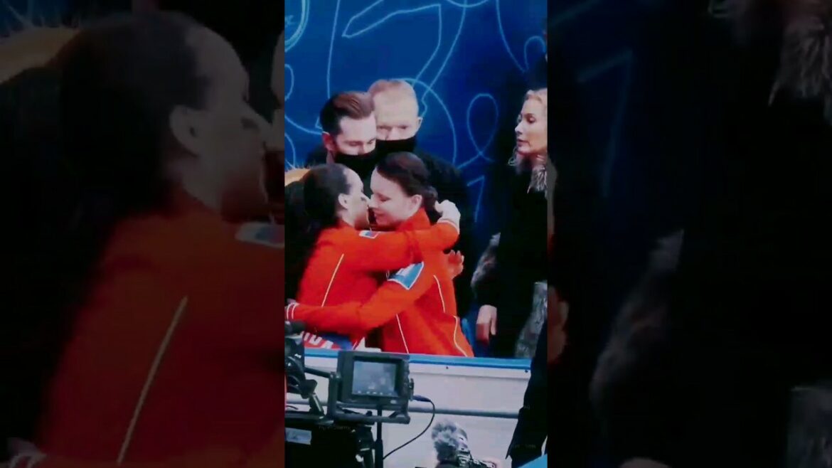 A real team will always support #shorts #short #sports