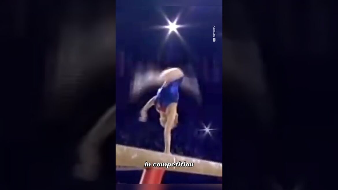 One-Arm!? 👀 #shorts One-Arm!? 👀 #shorts