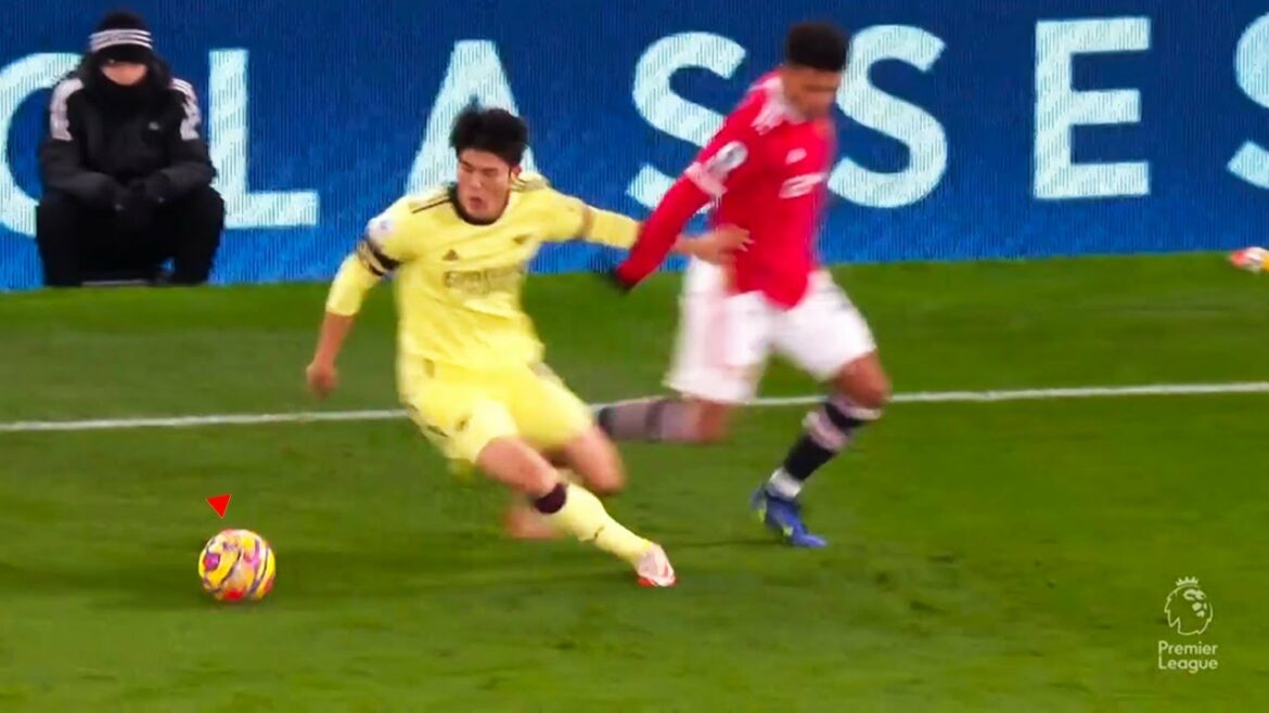 Takehiro Tomiyasu is UNSTOPPABLE - 2021/22 - HD