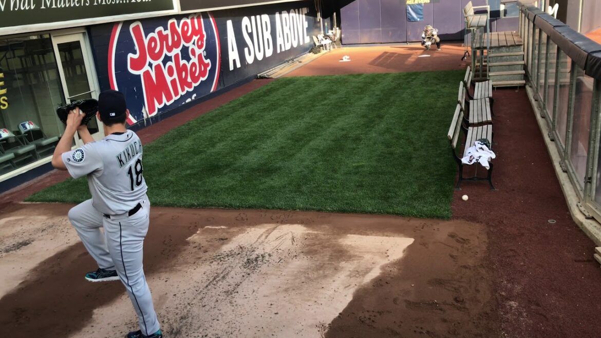 ⚾️ Watching the stadium ⚾️ Seattle Mariners Yusei Kikuchi pitcher (Yusei Kikuchi) ⚾️ Warm-up to bullpen 🏟 Yankee Stadium's first starting game!  !  5/8/2019 (Yankees vs Mariners)