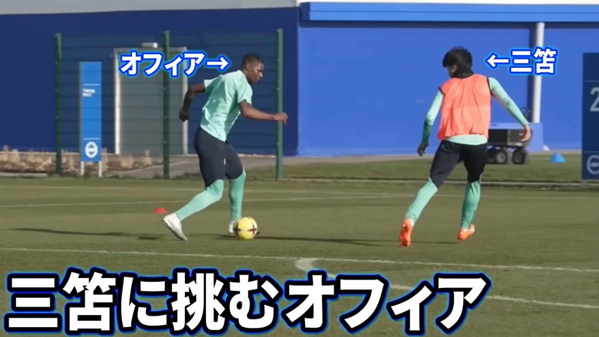 Ophia in a one-on-one match with Kaoru Mitoma