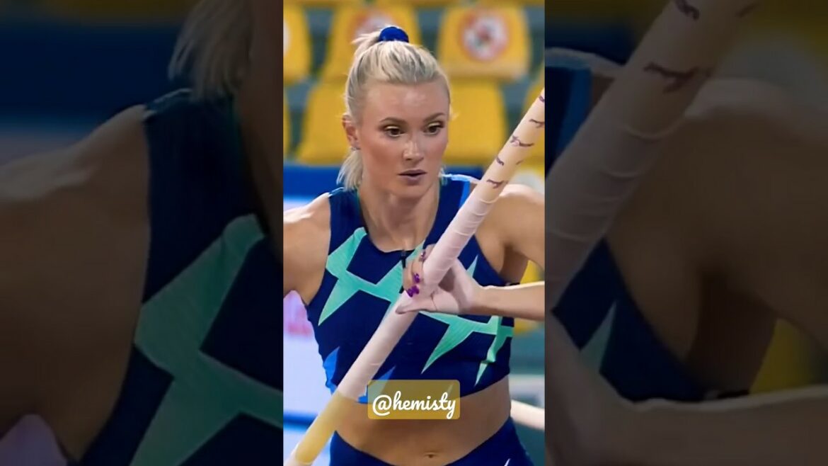 😱🔥Most Beautiful Woman’s Pole Vault #shorts #athlete #olympics 😱🔥Most Beautiful Woman's Pole Vault #shorts #athlete #olympics