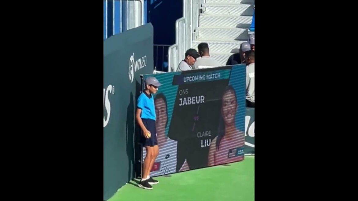 When the weekend is ahead 🥳🕺 When the weekend is ahead 🥳🕺