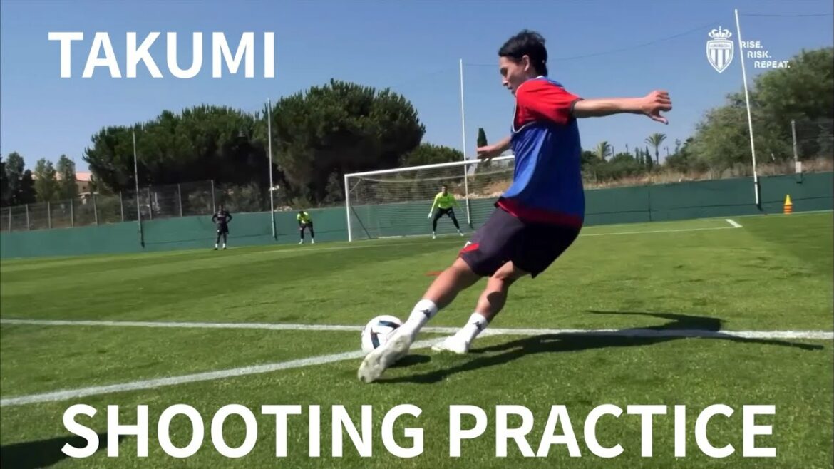 Monaco Takumi Minamino Shooting Practice Vol.1 - Monaco Takumi Minamino Shooting Practice