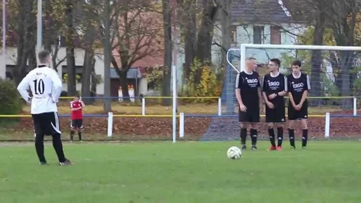 Daniel Schmidt on the free kick