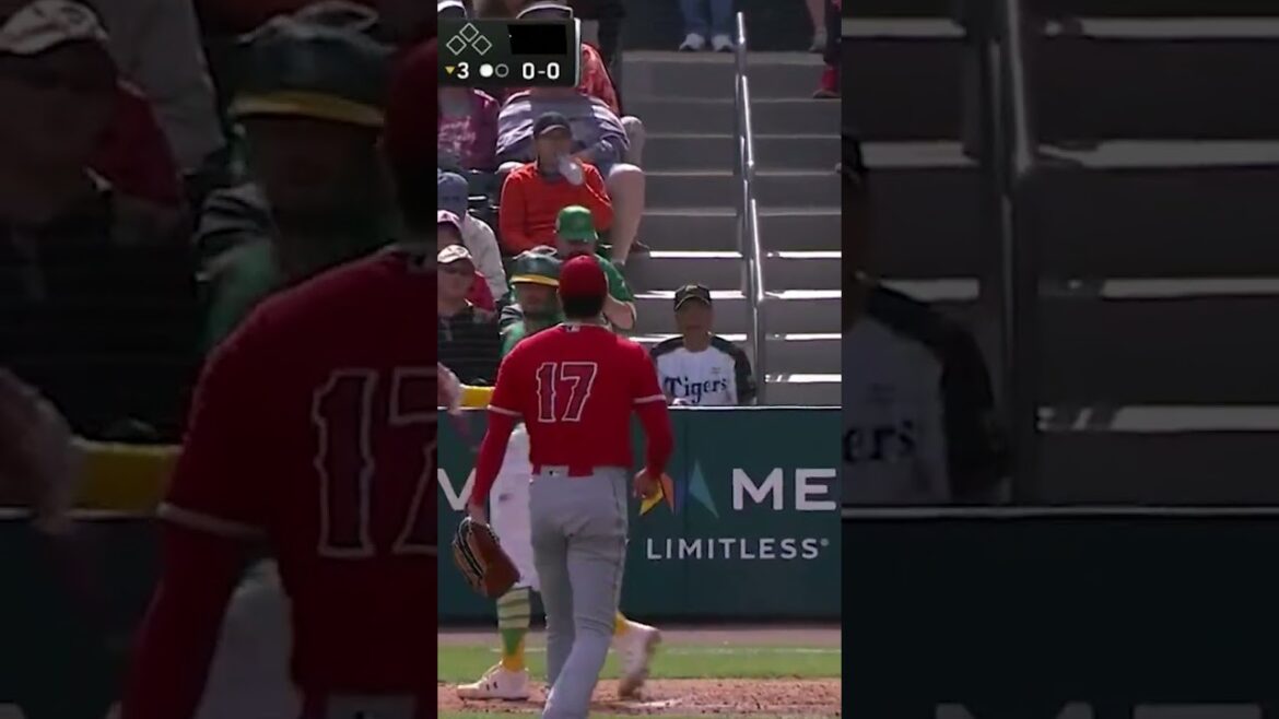 Shohei Ohtani tunes up for the World Baseball Classic 😤