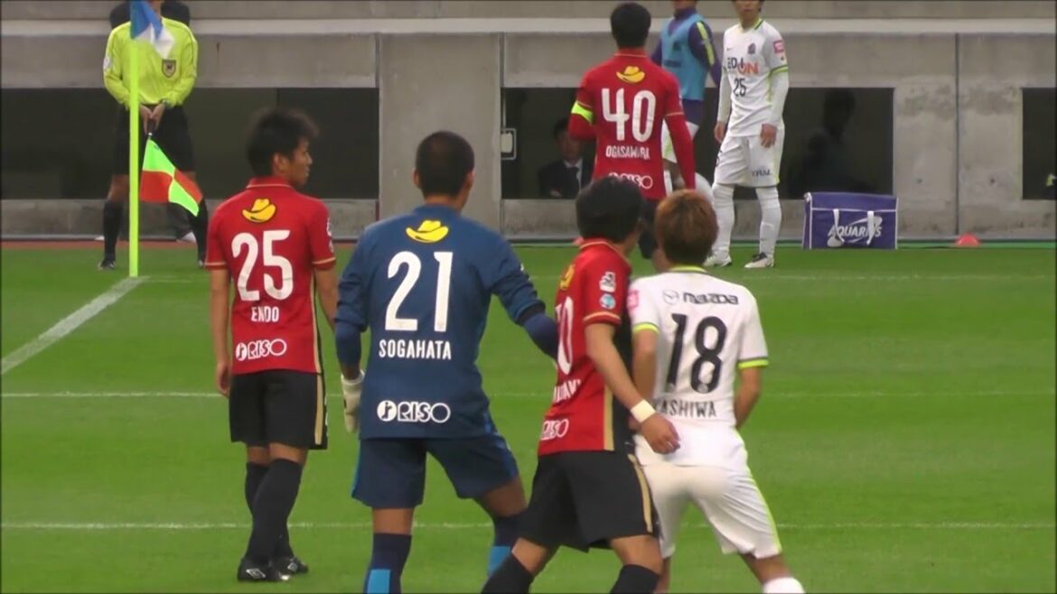 Mt. Shibasaki A mighty heading shot! First goal of the season!Kashima Antlers