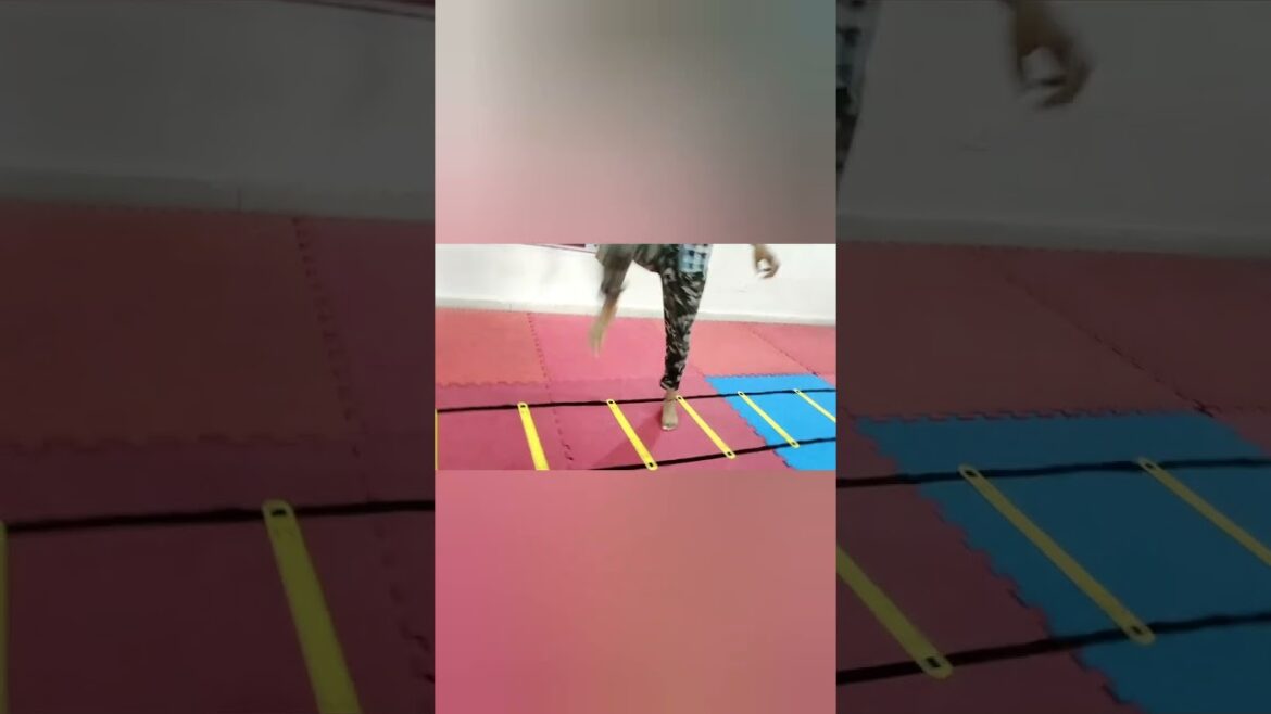 karate moves 🤟#sachinkarate #shorts #youtubeshorts karate moves 🤟#sachinkarate #shorts #youtubeshorts