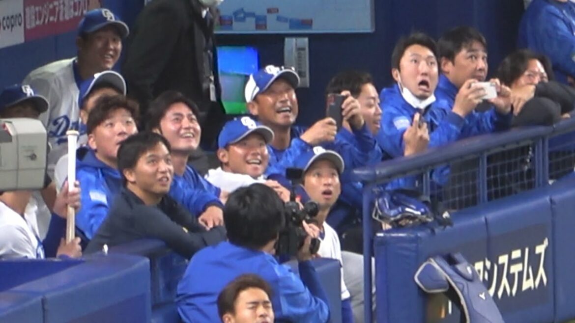 The Surprised Faces of the Dragons Players Watching Shohei Ohtani’s Unconventional Free Strikes (2023/03/04) The Surprised Faces of the Dragons Players Watching Shohei Ohtani's Unconventional Free Strikes (2023/03/04)