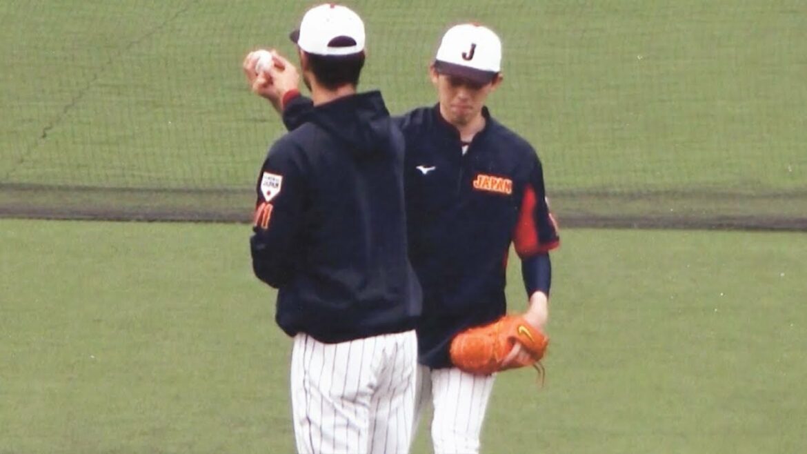 Tomoya Satozaki talks about mental care for Yu Darvish’s juniors Tomoya Satozaki talks about mental care for Yu Darvish's juniors