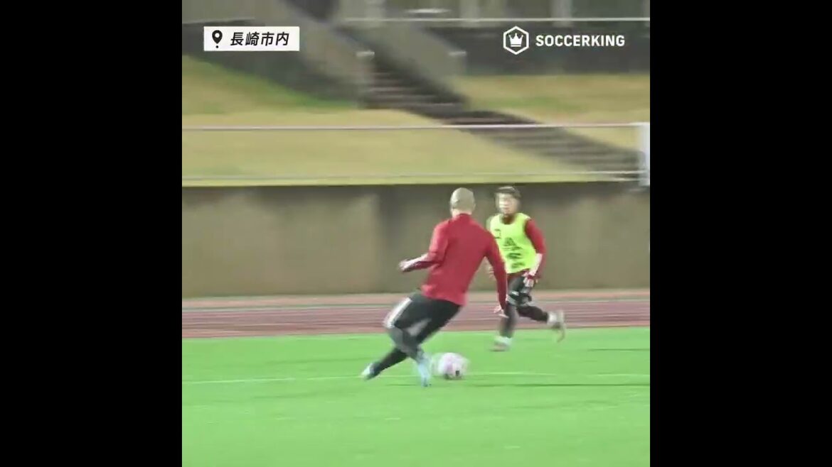 #Daizen Maeda is doing well! Taking advantage of his speed, he scored a goal, and also scored a reversal shot with a defender on his back.  ｜#U22 Japan National Team #daihyo #Samurai Blue #SamuraiBlue #Japan #Jap