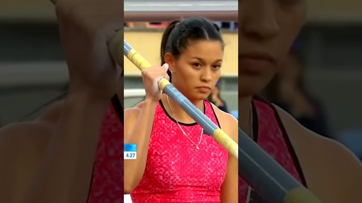 😱🔥Most beautiful Robeilys peinado women😱 pole vault #athletic #olympic #adventure #shorts