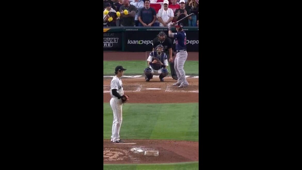 Shohei Ohtani. ABSOLUTE MAGIC. 🤯 #shorts