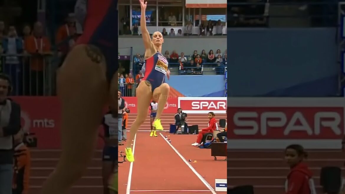 Intriguing Long Jump Moments – Ivana Spanovic Intriguing Long Jump Moments - Ivana Spanovic