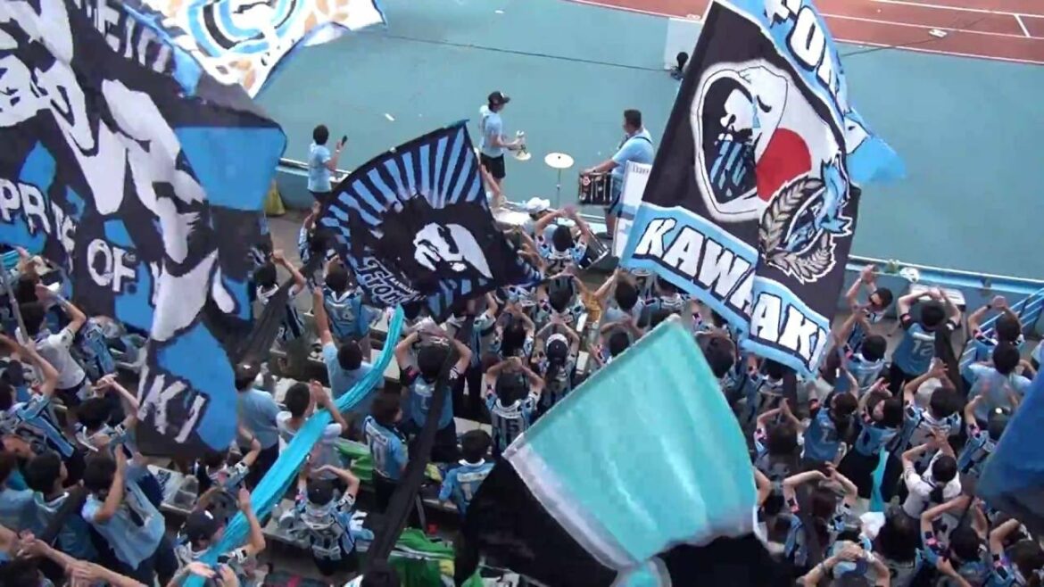 June 25, 2016 Kawasaki VS Omiya Before the game Eiji Kawashima's greetings ~ cheering scene
