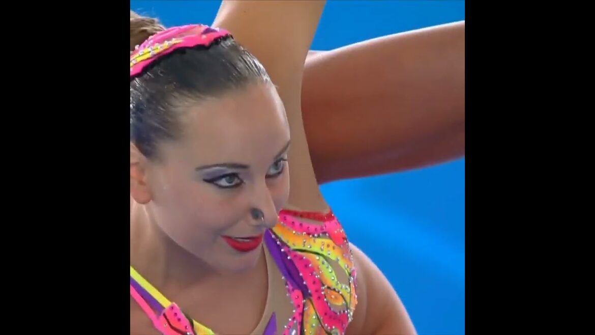 Linda Cerruti vs Costanza Ferro | Women's Artistic Swimming Final