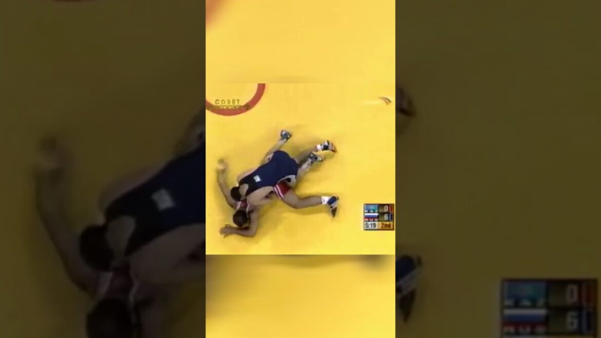 Dry score 7:0 - Buvaysar Saitiev Olympics 2004 freestyle wrestling final