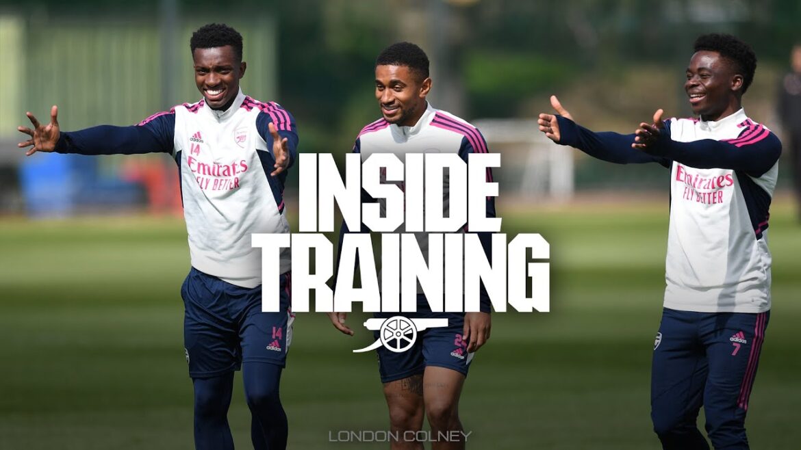 INSIDE TRAINING | Nketiah rejoins the squad as we prepare for West Ham United