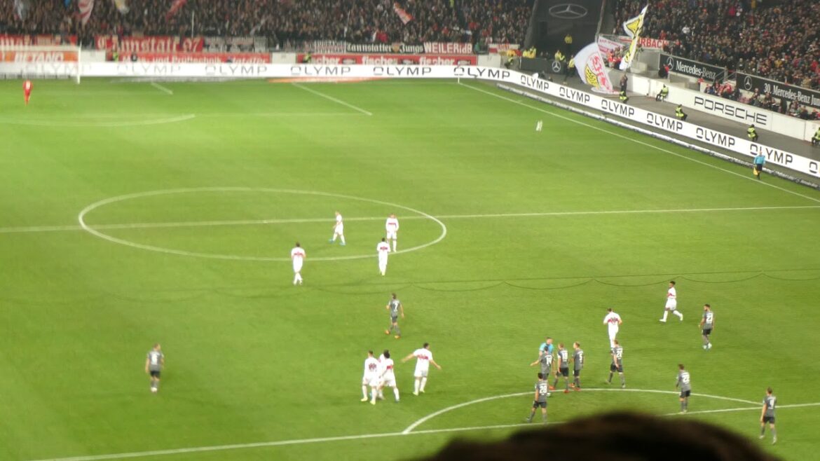 VfB vs. FCN – 28.’: Fast Tor Endo (2019 live @ Mercedes-Benz Arena | Stuttgart) VfB vs. FCN - 28.': Fast Tor Endo (2019 live @ Mercedes-Benz Arena | Stuttgart)