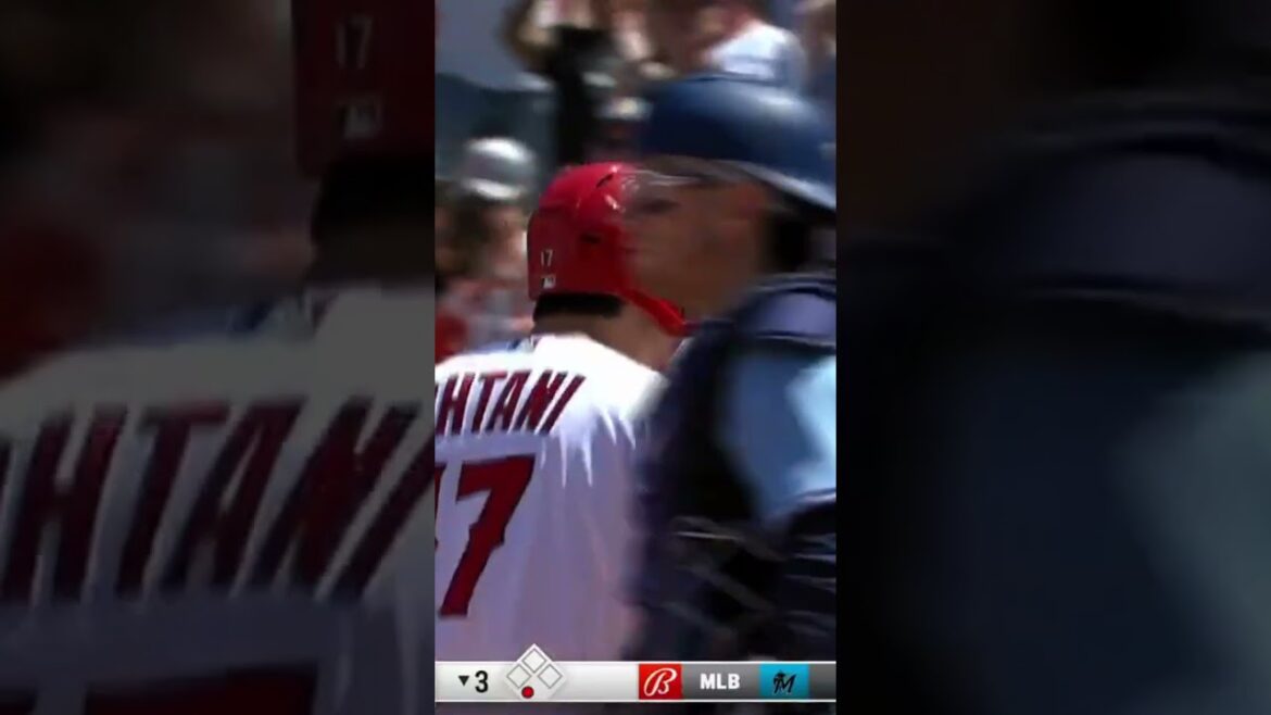 [Breaking news]Shohei Ohtani hits the third home run from Yusei Kikuchi!  #shorts