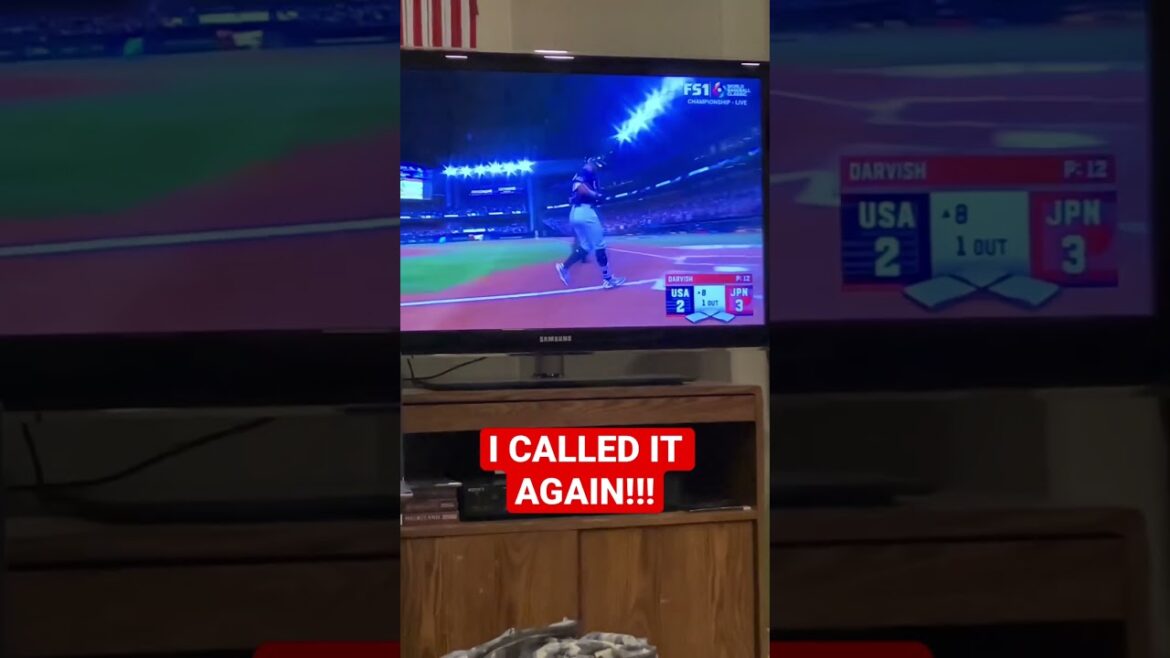 KYLE SCHWARBER: HR off Darvish AGAIN!!! #nlcs #padres