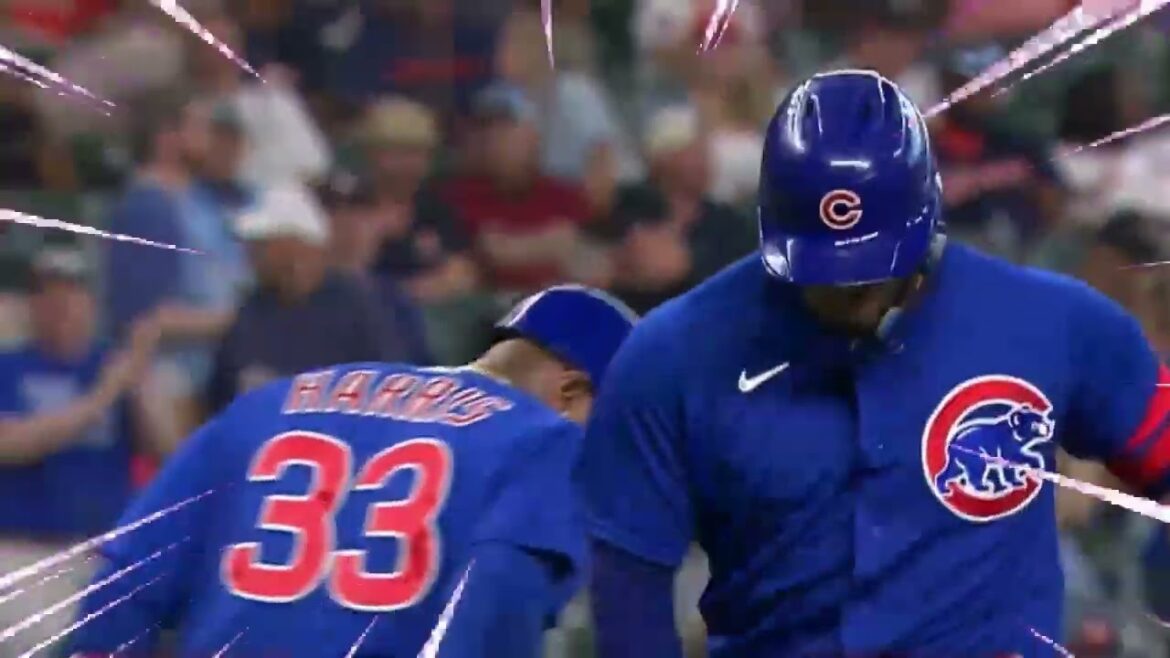 Seiya Suzuki drills a solo home run to left field